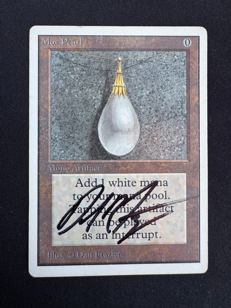 Mox Pearl (UNL)
